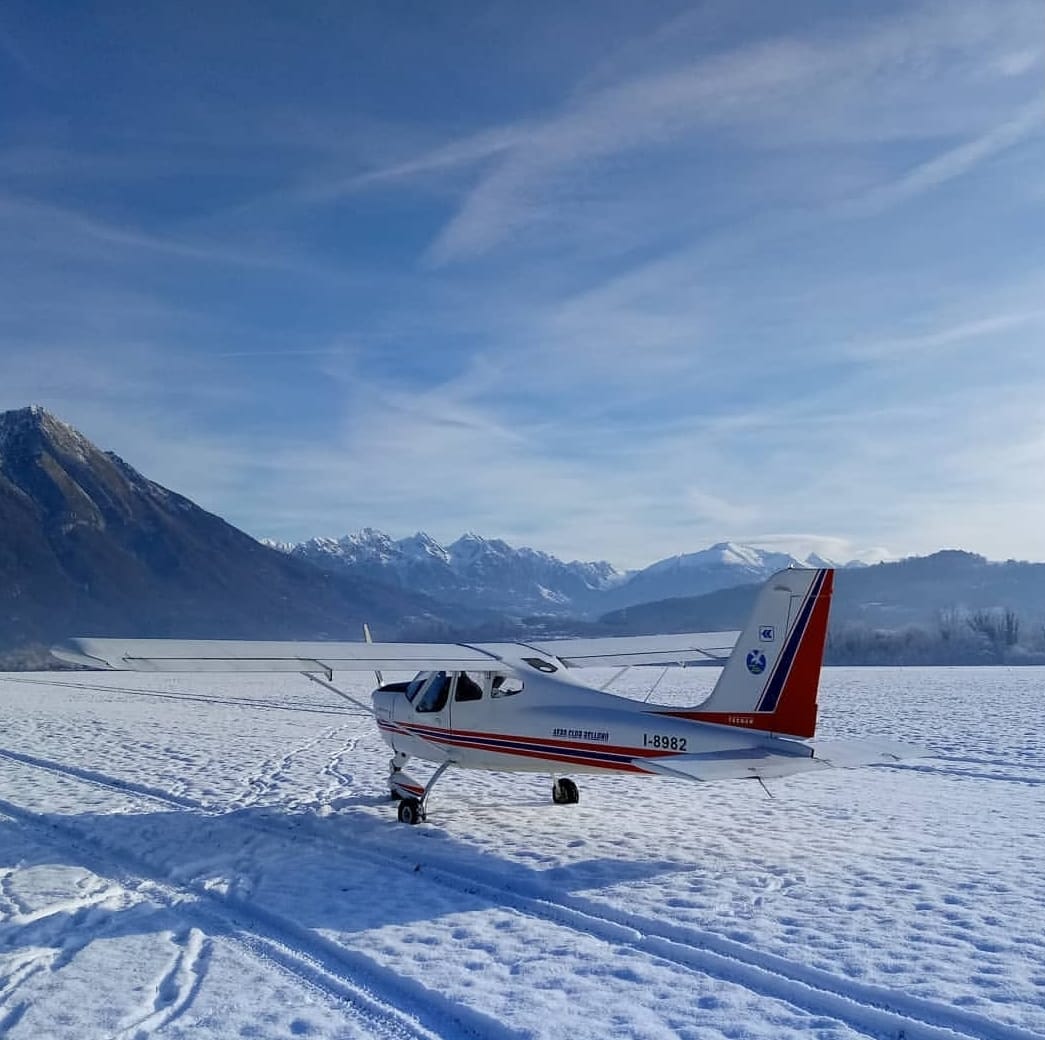 Tecnam P-92 Echo I-8982